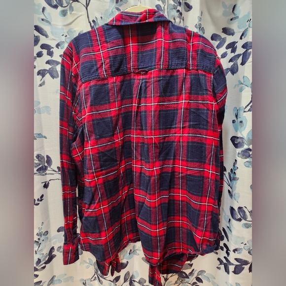 3x A&I Flannel - Picture 2 of 3